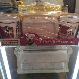 90s Wishbone bathroom set